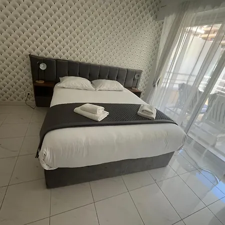 Les Résidences Du Palais Appartement *